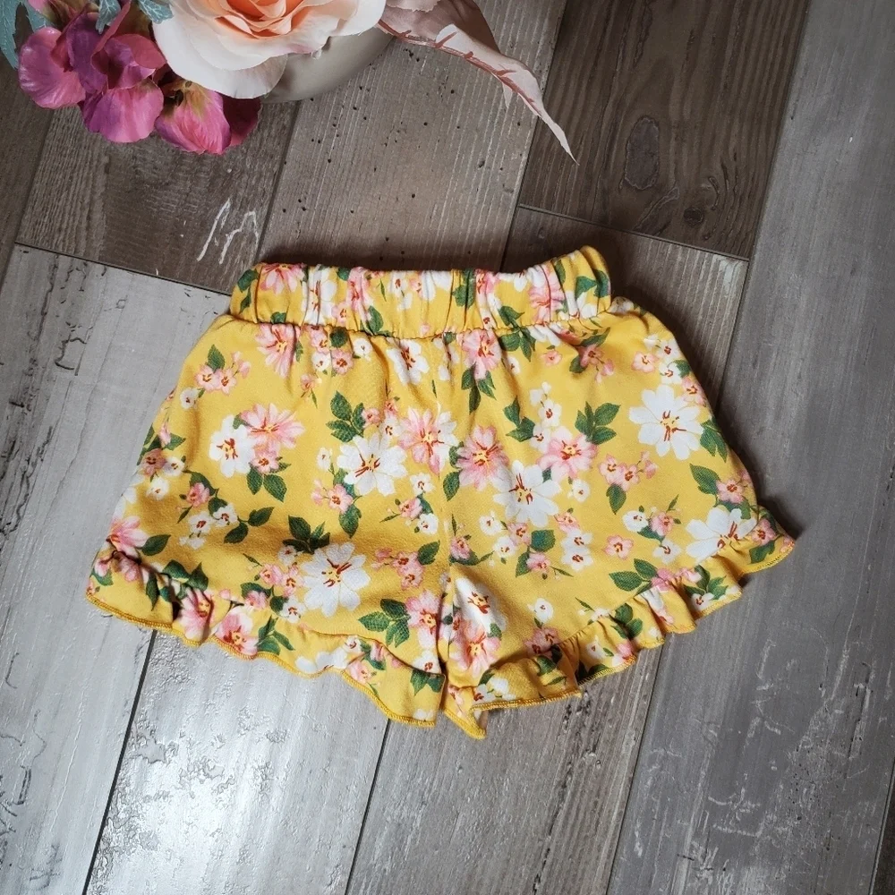 Btween Yellow Green & Pink Floral Toddler Girl Casual Summer Shorts Outfit Set - Picture 13 of 16